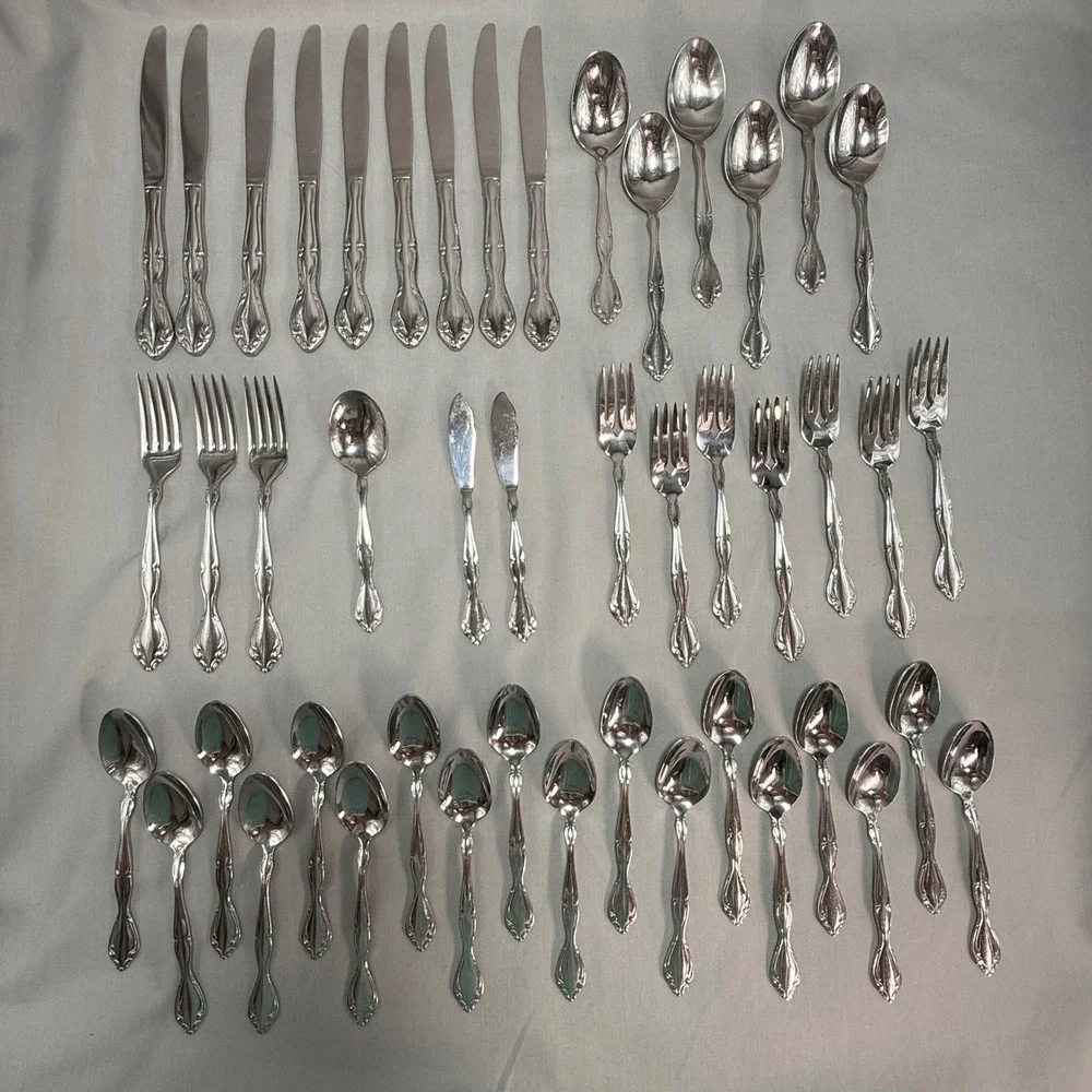 Oneida Cantata 47 Pc Replacement Mixed Lot Stainless Discontinued 18 Teaspoons